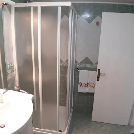 Apartament La Casa Del Tenore *